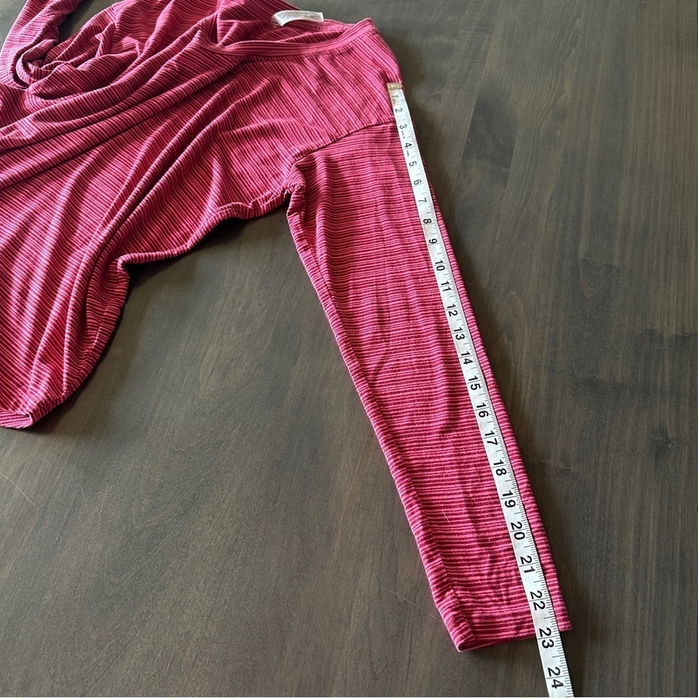 Athleta Pink Red Striped Long Sleeve Top M - Picture 9 of 10